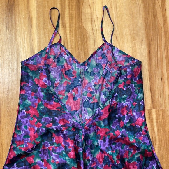 Violets & Roses vintage floral slip size M - Picture 6 of 9